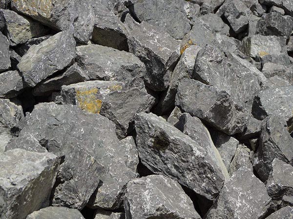 大型錘破加工青石的產量有多大？多少錢一臺