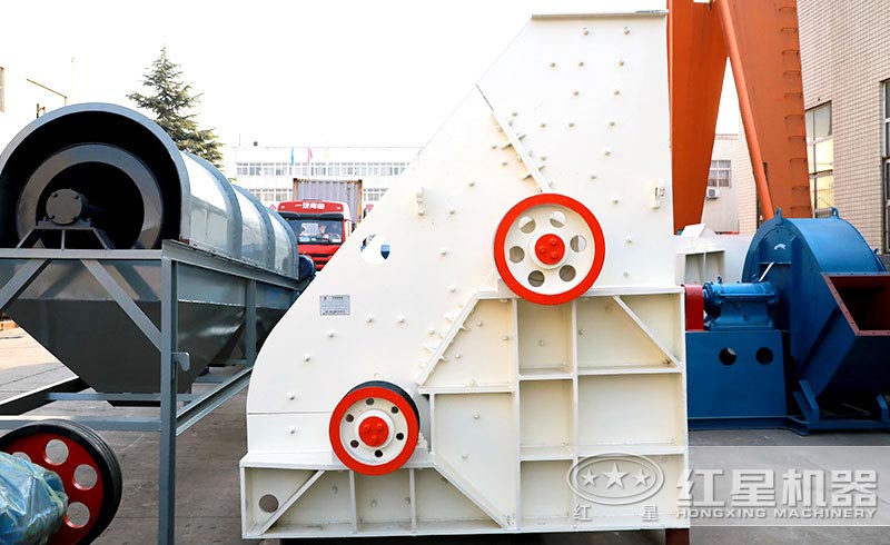 雙級式破碎機可以破碎花崗巖、混凝土嗎？時產(chǎn)30噸的多少錢