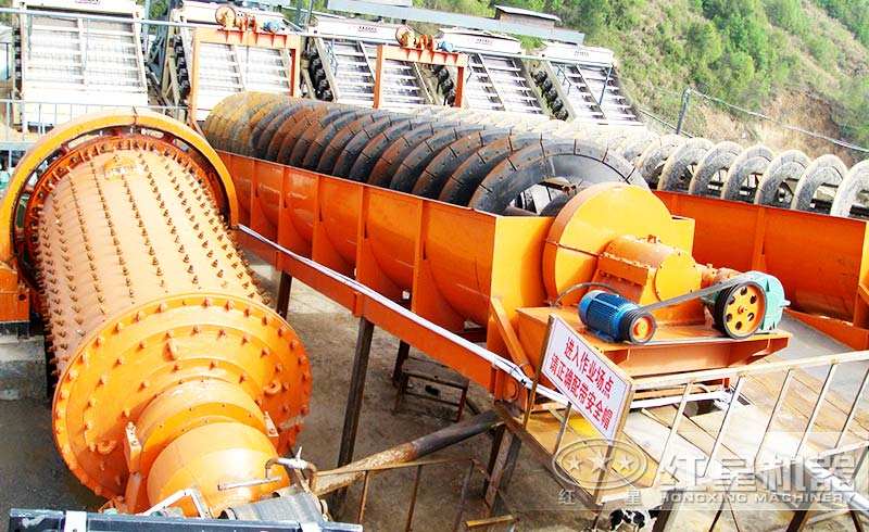 球磨機作業(yè)現(xiàn)場