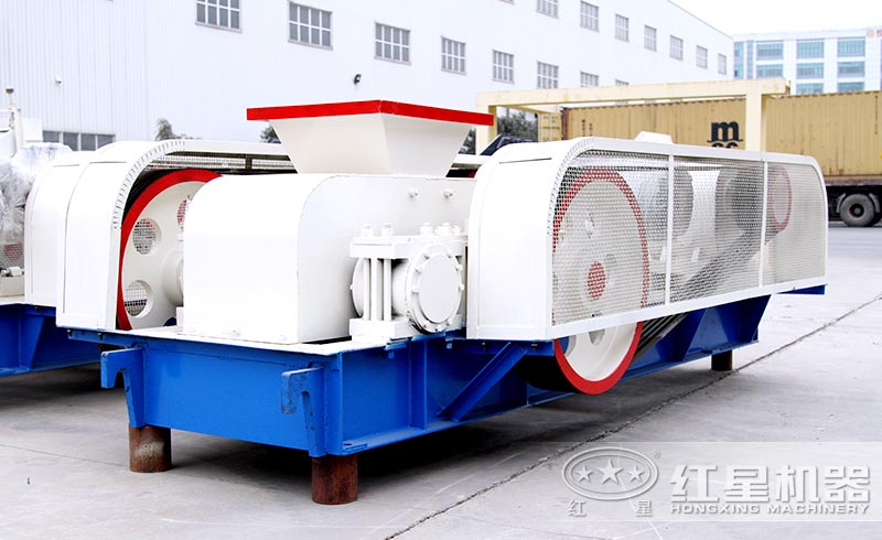 結(jié)構(gòu)簡單的對輥式制砂機(jī)