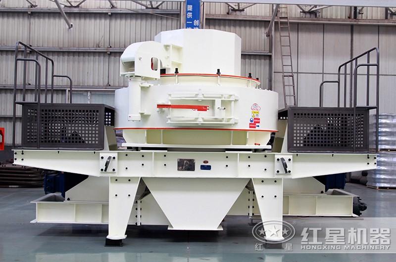 時產300-400噸風化砂制砂機有哪些規(guī)格？價格高嗎？