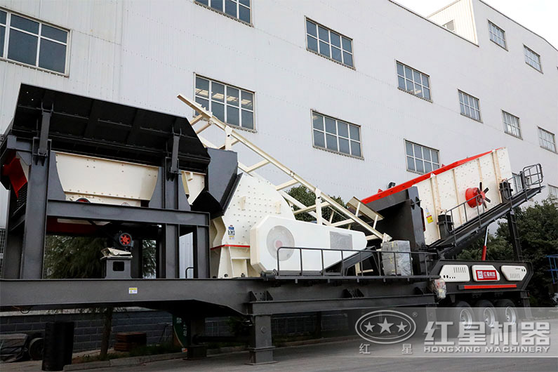 輪胎移動錘破給料、破碎、篩分一體機(jī)